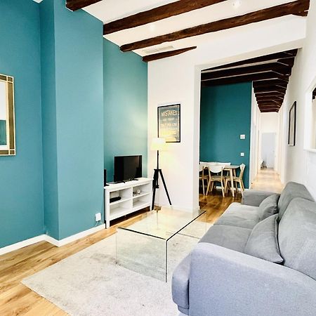 Dplace To Be - Amazing Apartments In Historic Center Мадрид Экстерьер фото